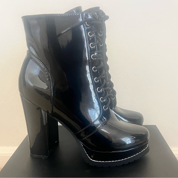 AZALEA WANG Freddie Chunky Lace Up booties SIZE: 8 - Picture 8 of 10